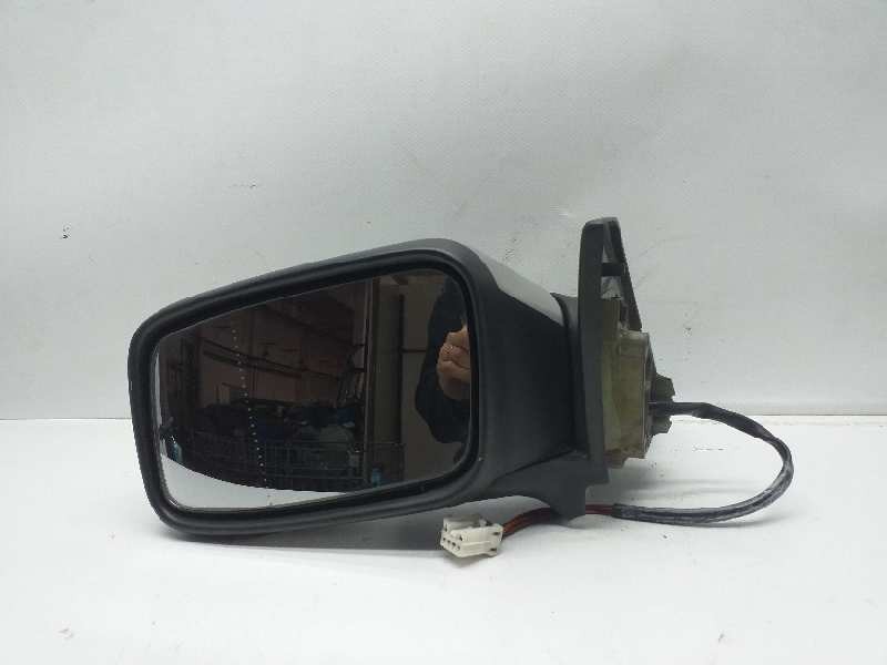 Recambio de retrovisor izquierdo para volvo v40 familiar 2.0 16v referencia OEM IAM  ELECTRICO 0117373