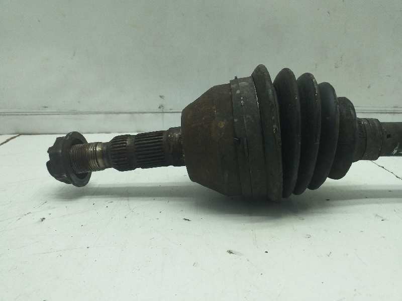 Recambio de transmision delantera izquierda para opel zafira b cosmo referencia OEM IAM 13136379  