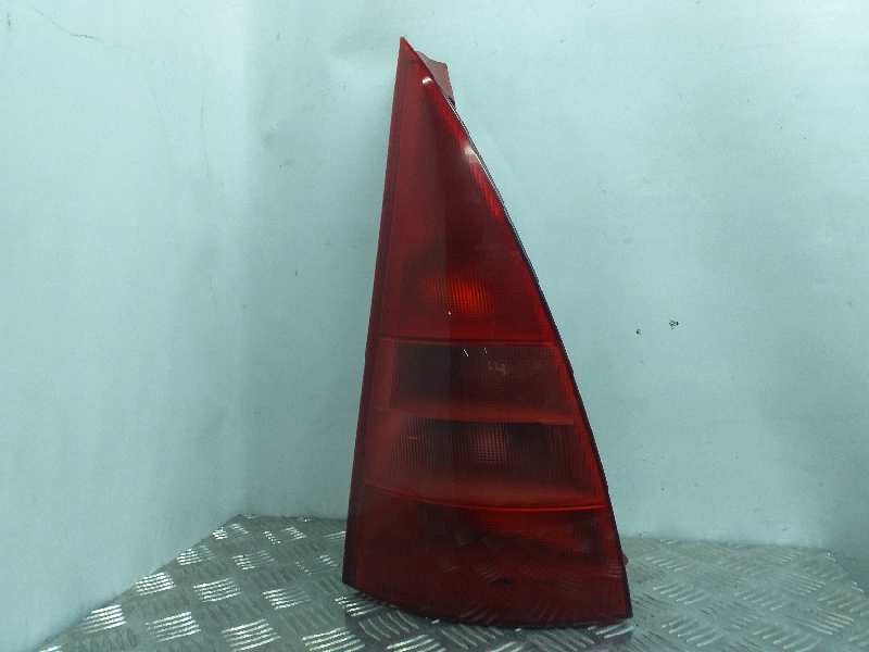 Recambio de piloto trasero izquierdo para citroën c3 1.4 hdi sx plus referencia OEM IAM   