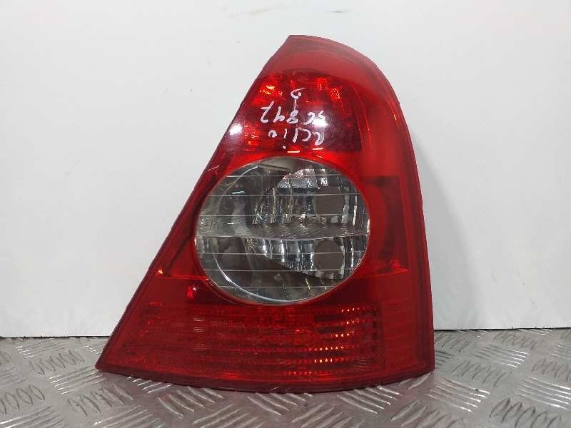 Recambio de piloto trasero derecho para renault clio ii symbol 1.5 dci expression referencia OEM IAM   