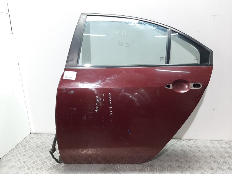 Recambio de puerta trasera izquierda para nissan primera berlina (p12) acenta referencia OEM IAM 82101AV630 GRANATE 