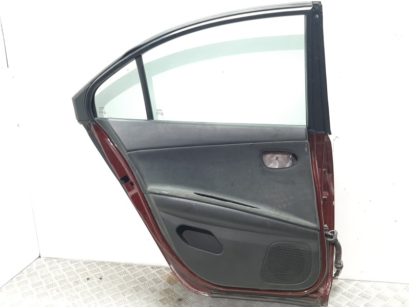 Recambio de puerta trasera izquierda para nissan primera berlina (p12) acenta referencia OEM IAM 82101AV630 GRANATE 