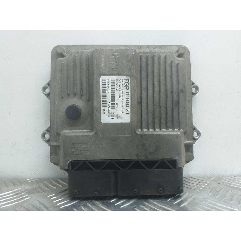 Recambio de centralita motor uce para nissan almera (n16/e) comfort referencia OEM IAM 237105M300 55196352ZJ 