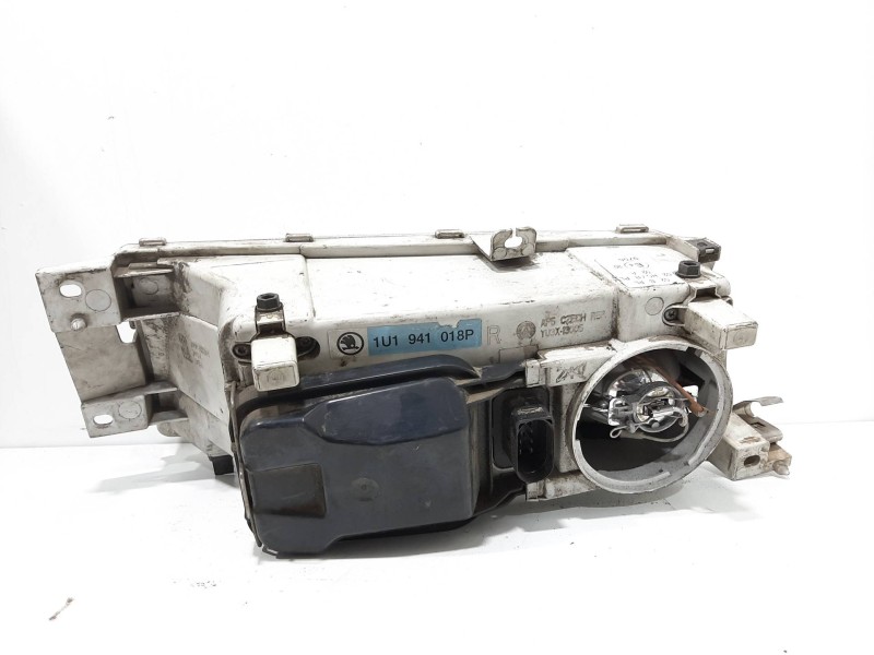 Recambio de faro derecho para skoda octavia berlina (1u2) ambiente referencia OEM IAM 1U1941018P  