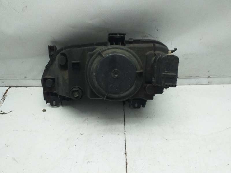Recambio de faro derecho para renault megane i classic (la0) 1.6e rn referencia OEM IAM   