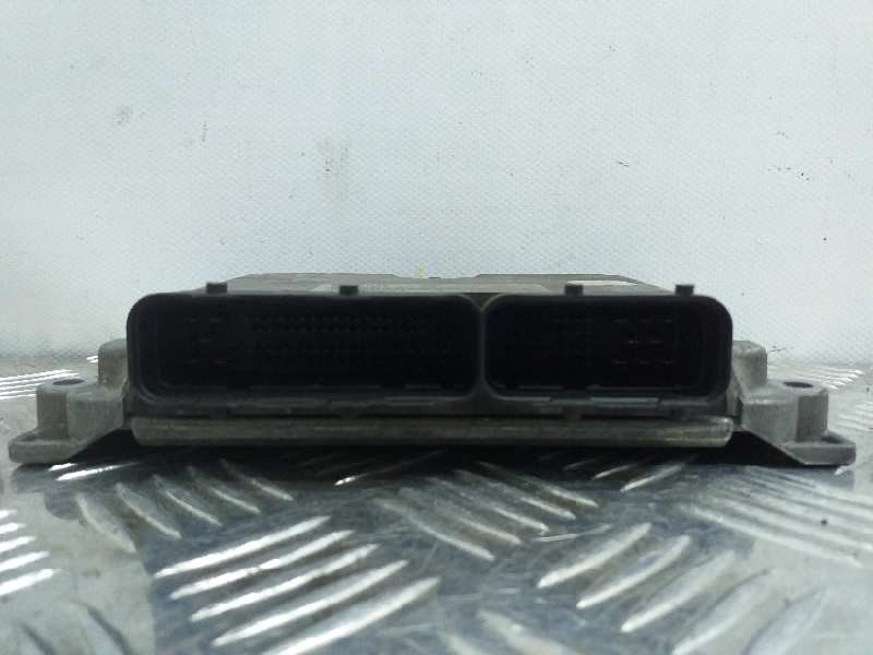 Recambio de centralita motor uce para peugeot 206 berlina xr referencia OEM IAM 0281010337 55185364 