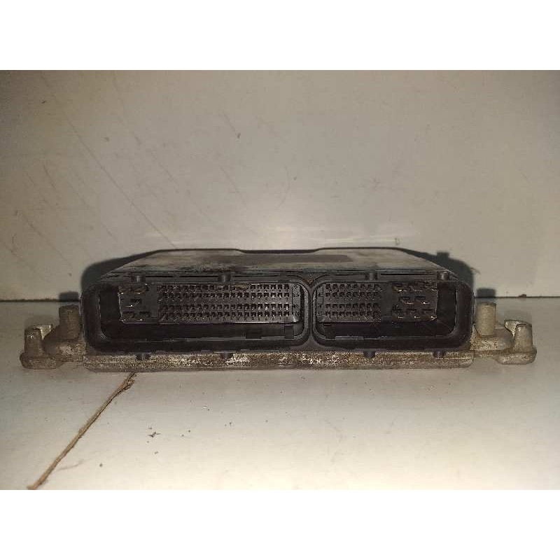 Recambio de centralita motor uce para renault megane i classic (la0) 1.9 dti alize referencia OEM IAM 0281010442 8200199726 