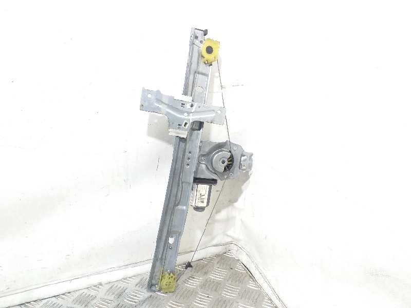 Recambio de elevalunas delantero derecho para peugeot 207 urban referencia OEM IAM  2 PINES 