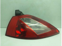 Recambio de piloto trasero izquierdo para renault megane ii berlina 5p confort dynamique referencia OEM IAM 8200073236  