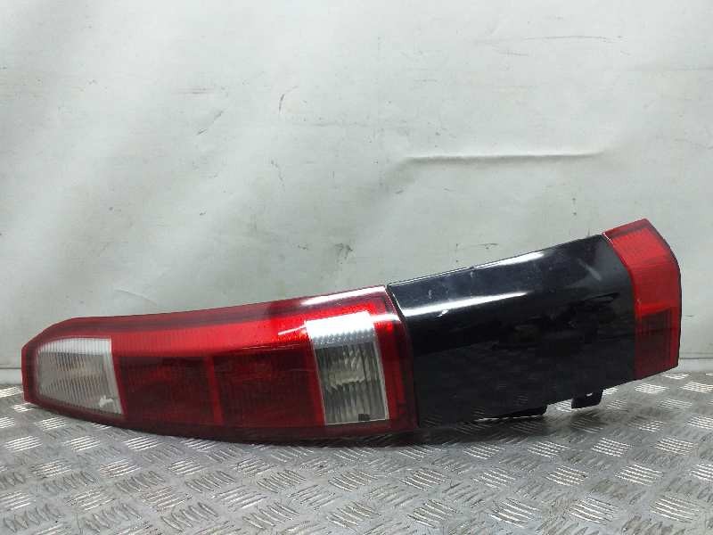 Recambio de piloto trasero derecho para opel meriva blue line referencia OEM IAM   