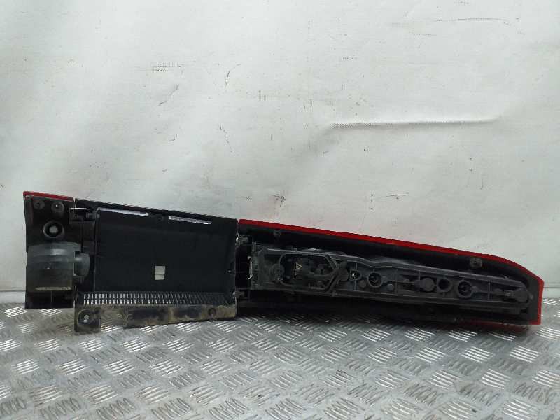 Recambio de piloto trasero derecho para opel meriva blue line referencia OEM IAM   