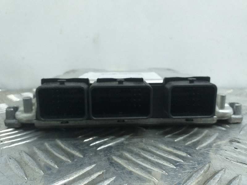 Recambio de centralita motor uce para citroën c5 berlina 2.0 hdi 90 sx/sx automático referencia OEM IAM 0281010808 9644721080 