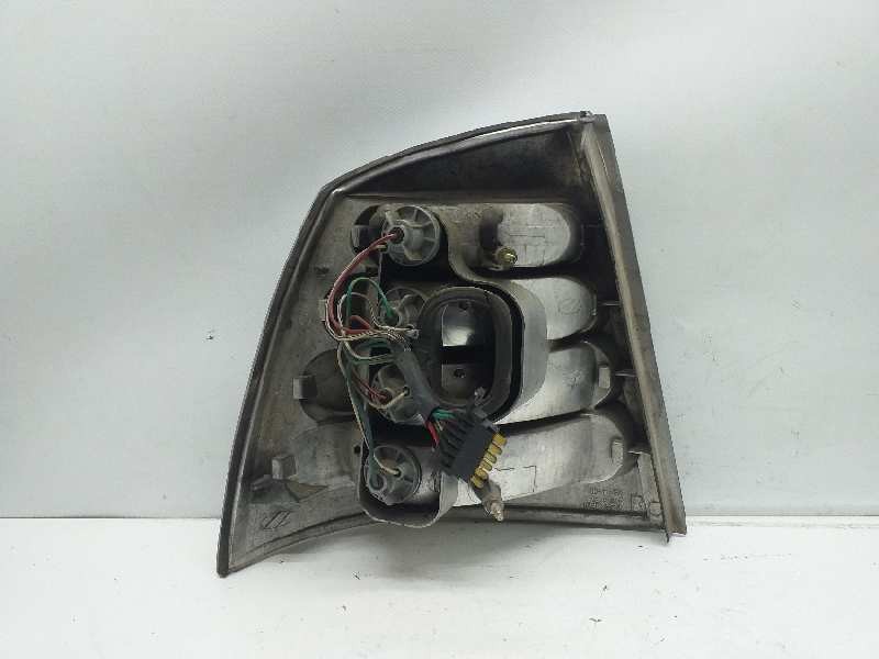 Recambio de piloto trasero derecho para opel astra g berlina comfort referencia OEM IAM   