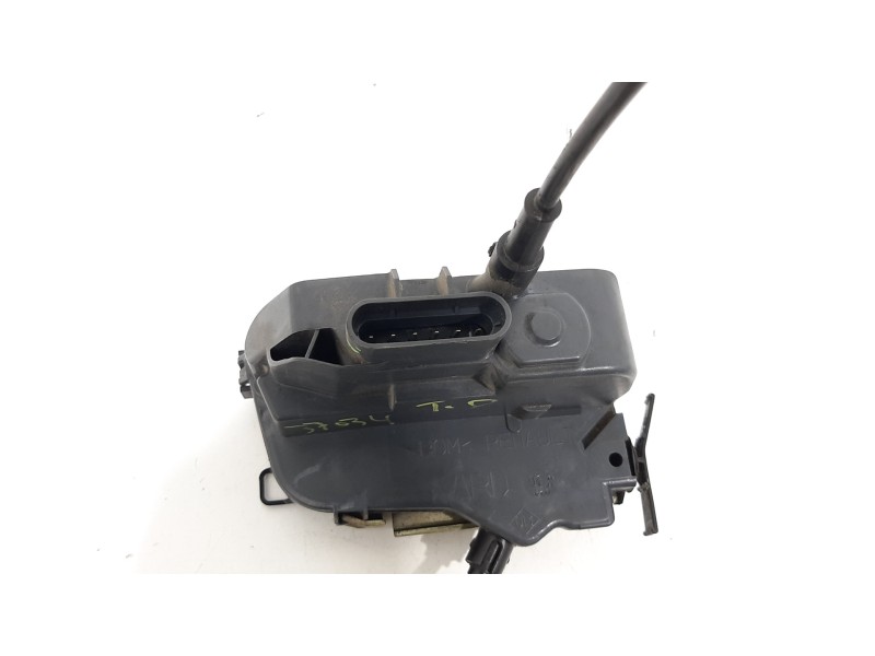 Recambio de cerradura puerta trasera derecha para renault scenic ii authentique referencia OEM IAM 8200119332 6 PINES 