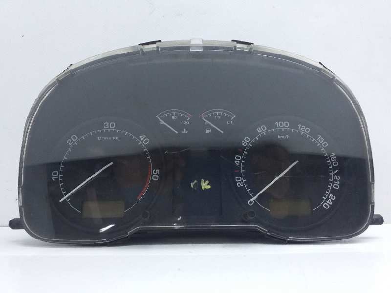 Recambio de cuadro instrumentos para skoda octavia berlina (1u2) tour referencia OEM IAM    Recambio de cuadro instrumentos para skoda octavia berlina (1u2) tour referencia OEM IAM