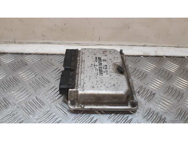 Recambio de centralita motor uce para skoda octavia berlina (1u2) tour referencia OEM IAM 0281015334 038906019PF 