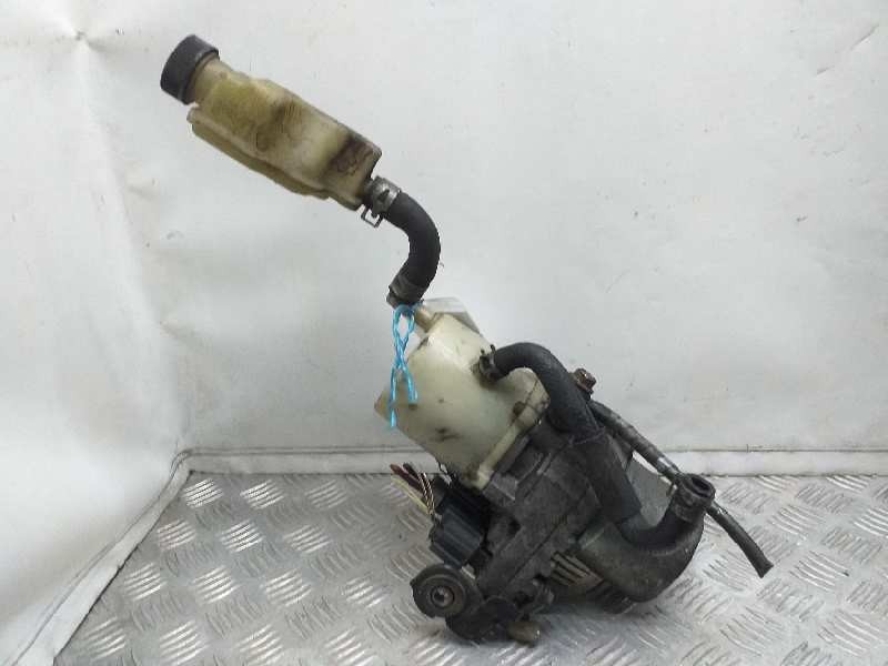 Recambio de bomba direccion para mazda 3 berlina (bk) 1.6 crdt active referencia OEM IAM 044010236  