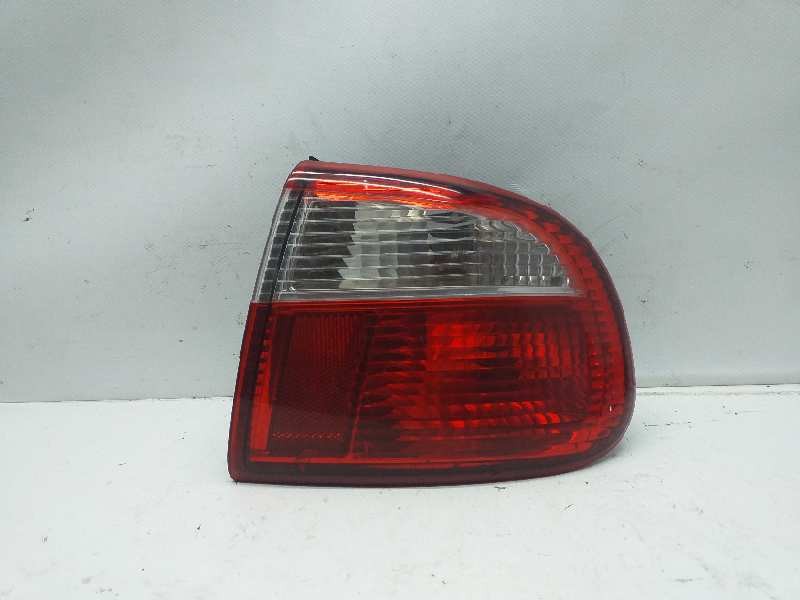 Recambio de piloto trasero derecho para seat leon (1m1) referencia OEM IAM   