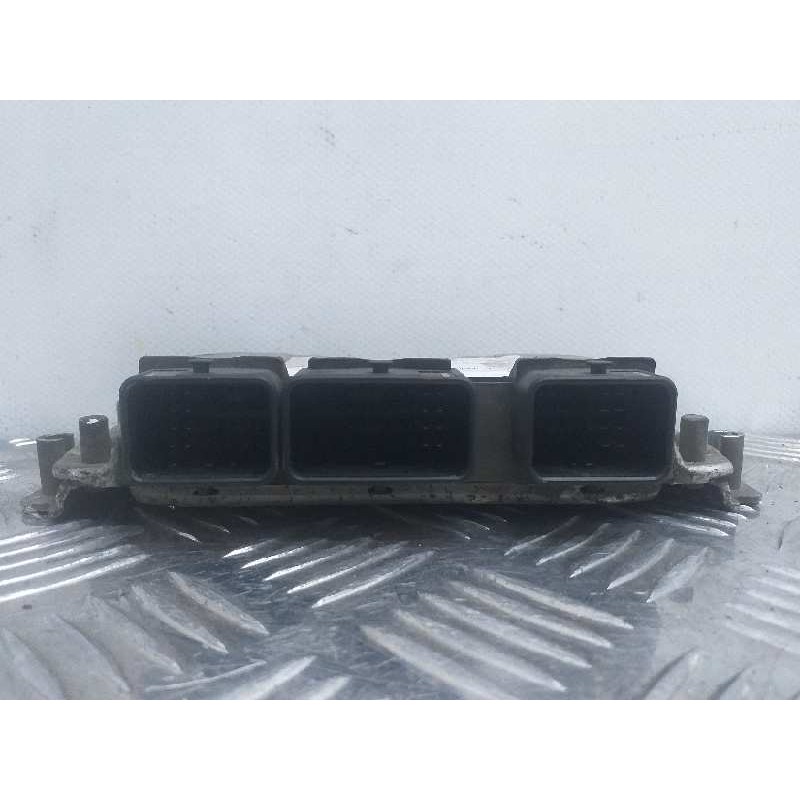 Recambio de centralita motor uce para citroën xsara berlina 1.6 16v chrono referencia OEM IAM 0261206606 9649426780 