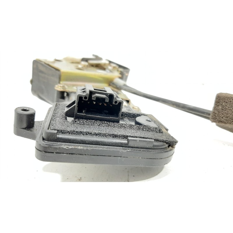 Recambio de cerradura puerta trasera izquierda para mazda 6 berlina (gg) 1.8 active (4-ptas.) referencia OEM IAM GJ6A73310G  