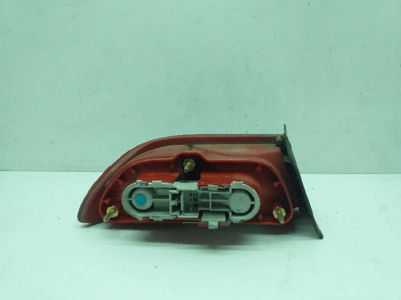 Recambio de piloto trasero derecho para alfa romeo 156 (116) 1.9 jtd progression referencia OEM IAM   