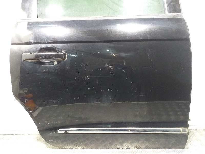 Recambio de puerta trasera derecha para ssangyong rodius xdi referencia OEM IAM  NEGRA 