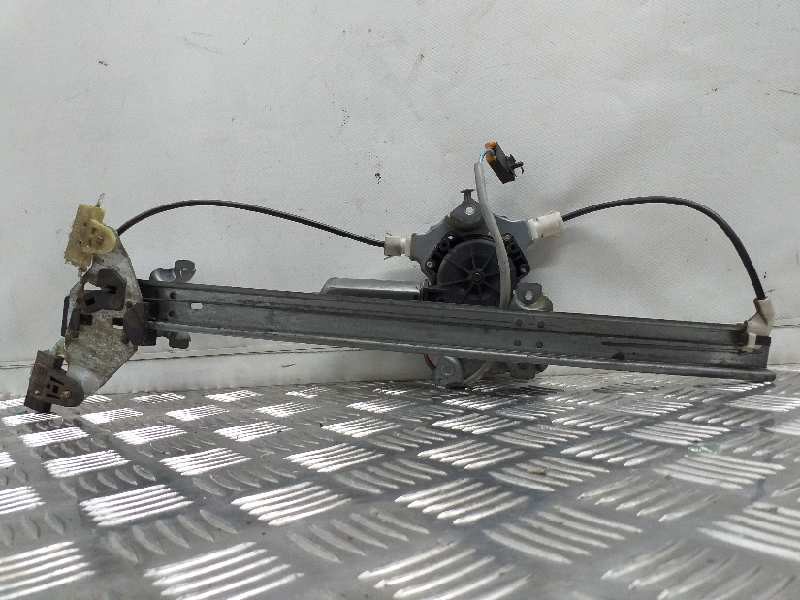 Recambio de elevalunas delantero derecho para nissan primera berlina (p11) comfort referencia OEM IAM 807009F500 ELECTRICO 