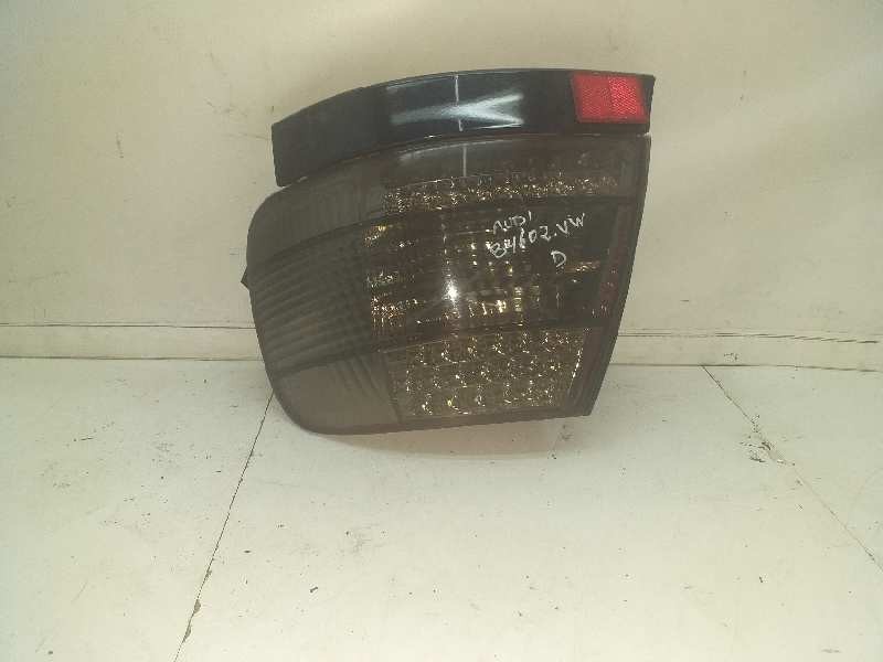 Recambio de piloto trasero derecho para audi a4 berlina (b5) 1.8 referencia OEM IAM   