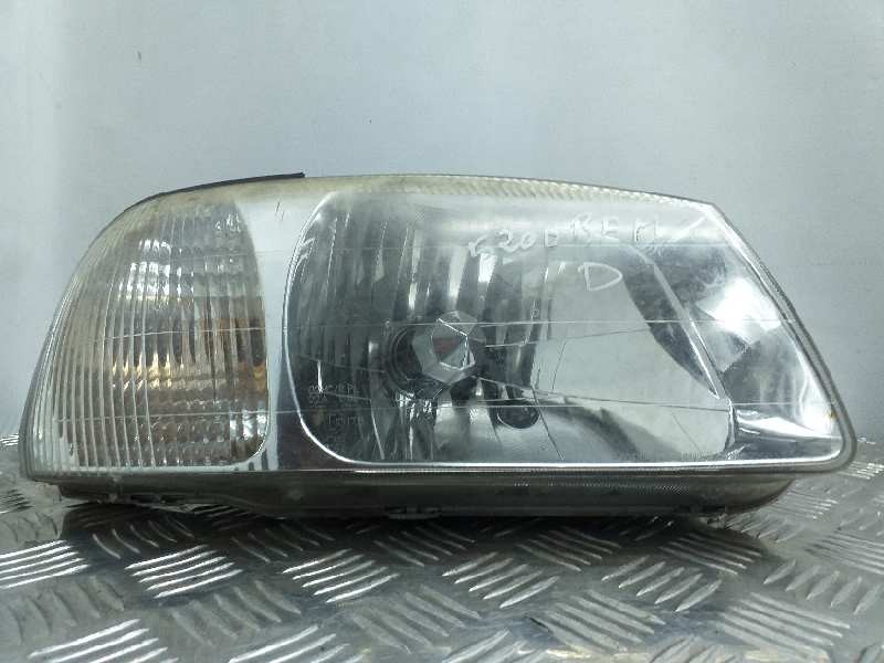 Recambio de faro derecho para hyundai accent (lc) gl 5p referencia OEM IAM 9212025020  