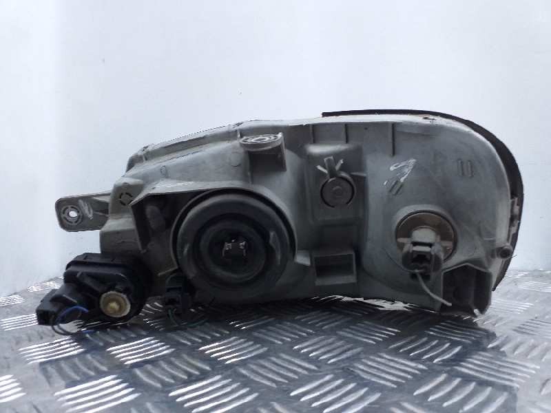 Recambio de faro derecho para hyundai accent (lc) gl 5p referencia OEM IAM 9212025020  