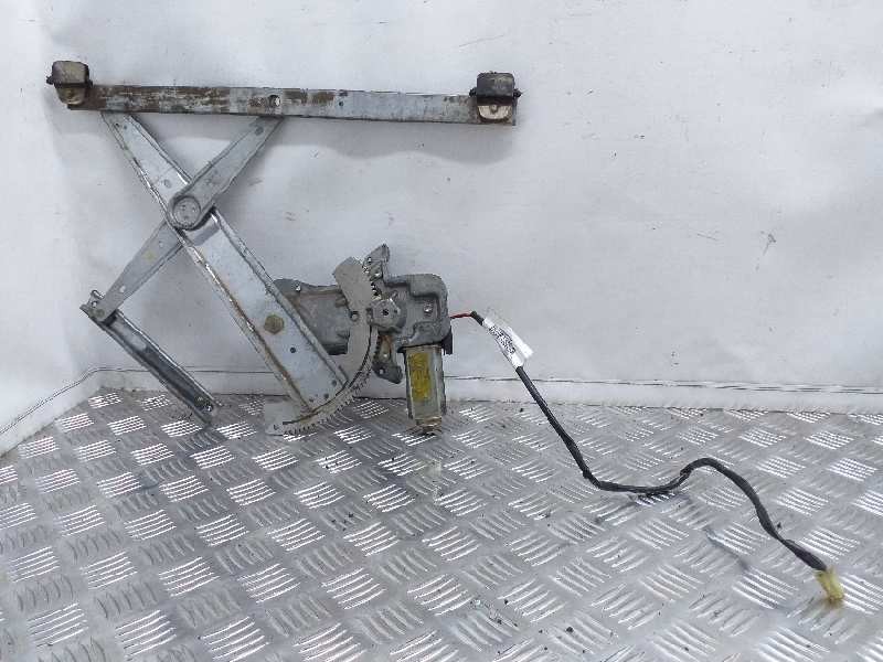 Recambio de elevalunas delantero derecho para mg serie 200 (rf) 214 si (3-ptas.) referencia OEM IAM CUH101900 ELECTRICO 