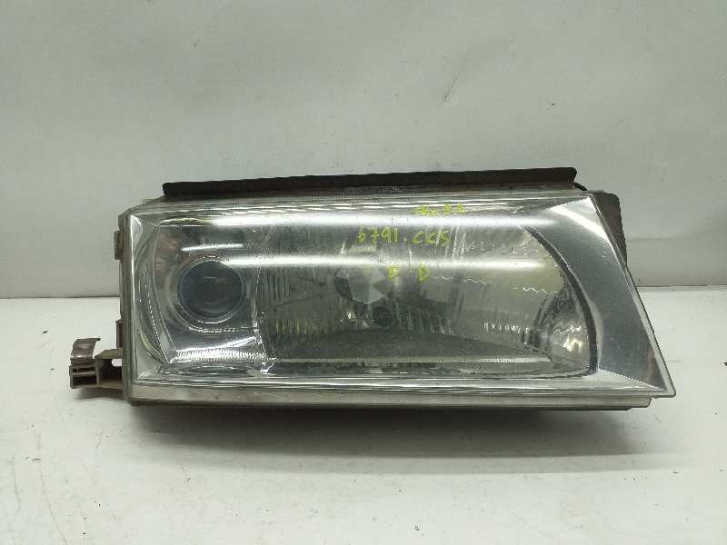 Recambio de faro derecho para skoda octavia berlina (1u2) elegance referencia OEM IAM   