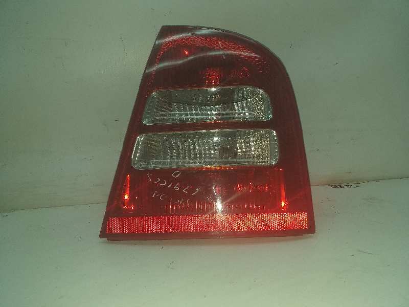 Recambio de piloto trasero derecho para skoda octavia berlina (1u2) elegance referencia OEM IAM   