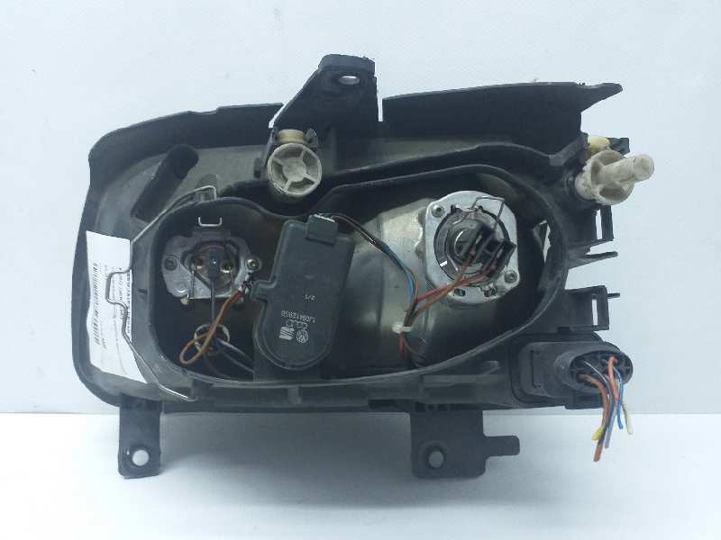 Recambio de faro derecho para volkswagen polo berlina (6n2) trendline referencia OEM IAM   