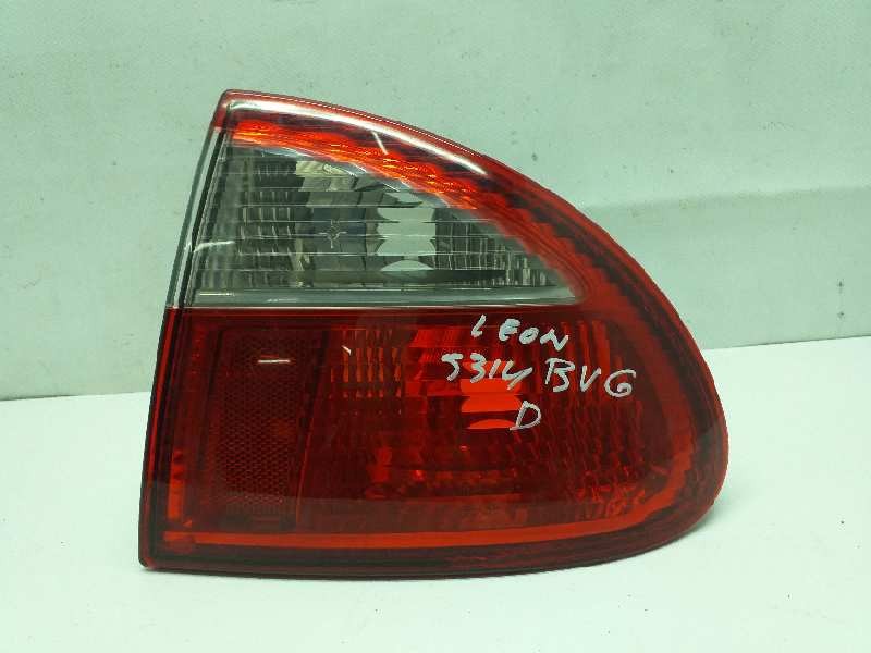 Recambio de piloto trasero derecho para seat leon (1m1) signo referencia OEM IAM    Recambio de piloto trasero derecho para seat leon (1m1) signo referencia OEM IAM