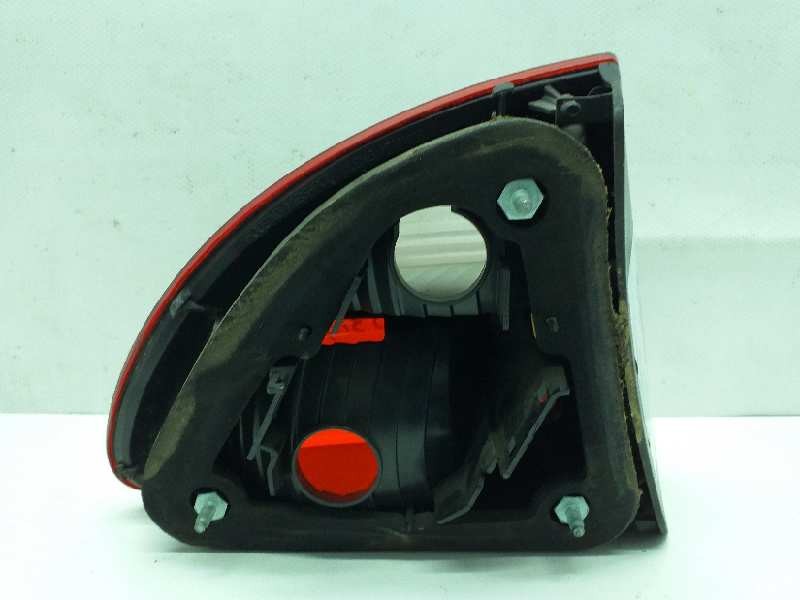 Recambio de piloto trasero derecho para seat leon (1m1) signo referencia OEM IAM    Recambio de piloto trasero derecho para seat leon (1m1) signo referencia OEM IAM