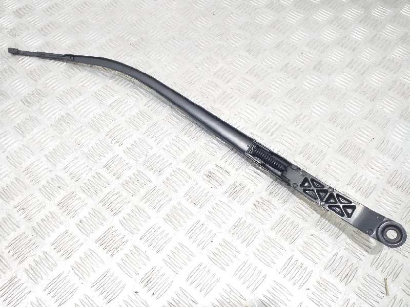 Recambio de brazo limpia delantero derecho para honda cr-v (re) elegance referencia OEM IAM 76610SWAG01  