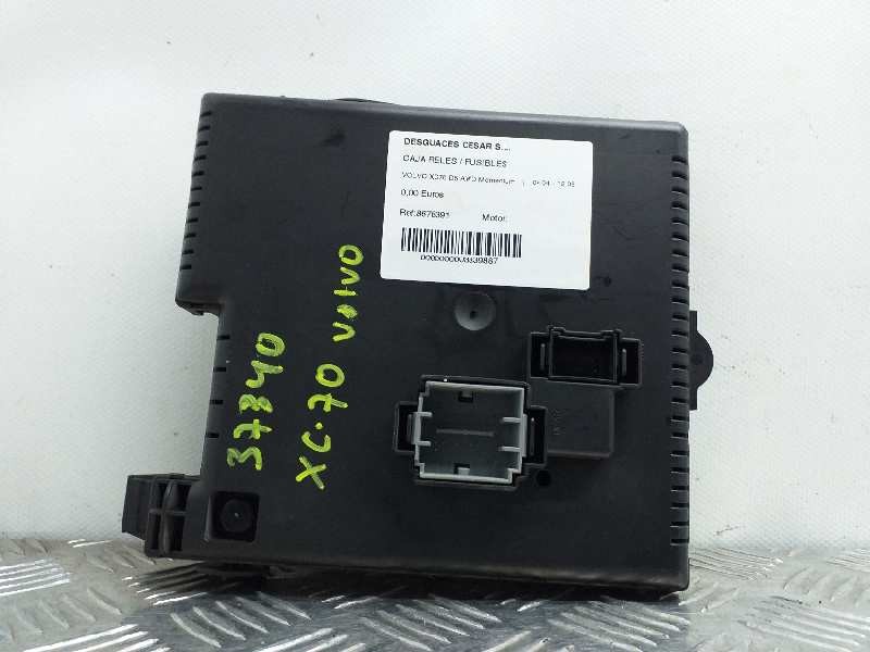 Recambio de caja reles / fusibles para volvo xc70 d5 awd momentum referencia OEM IAM 8676391 12217799 