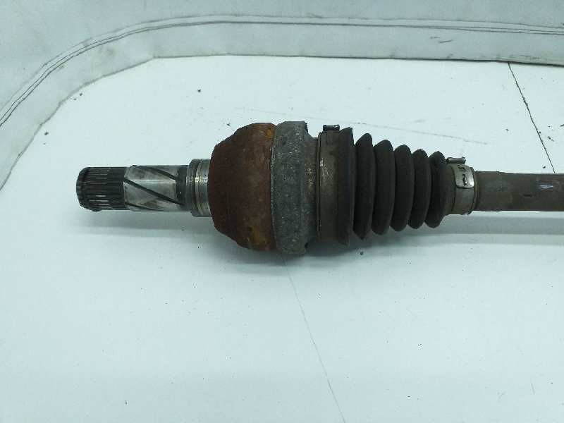 Recambio de transmision trasera derecha para volvo xc70 d5 awd momentum referencia OEM IAM 0153051677  