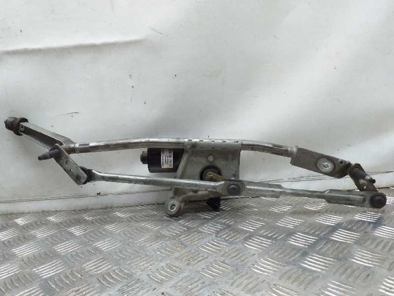Recambio de motor limpia delantero para volvo xc70 d5 awd momentum referencia OEM IAM 404775 09151848 