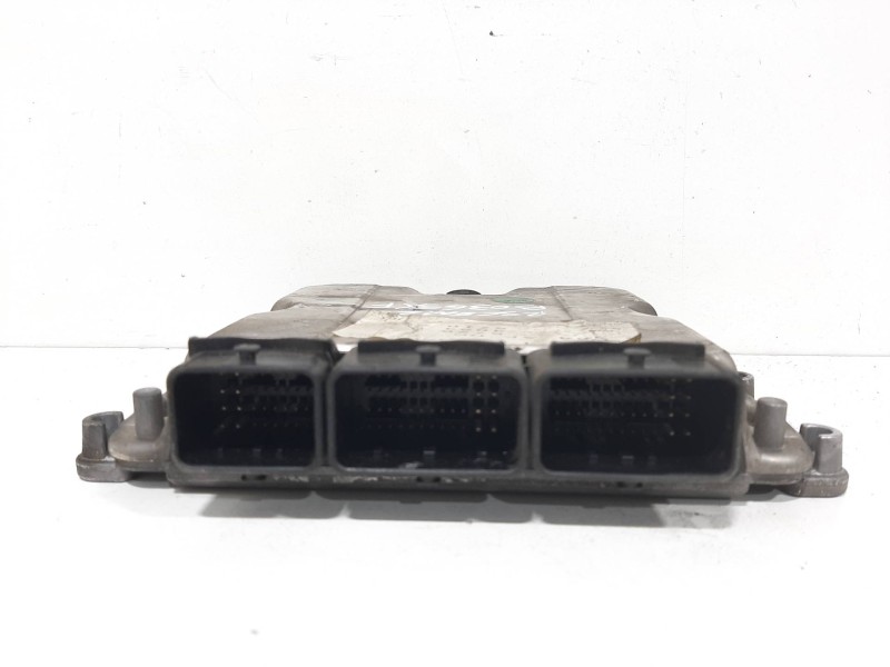 Recambio de centralita motor uce para renault scenic rx4 (ja0) 1.9 dci referencia OEM IAM 028101019 HOM7700115493 