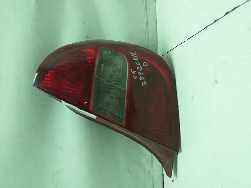 Recambio de piloto trasero derecho para citroën c5 berlina 2.2 hdi exclusive automático referencia OEM IAM    Recambio de piloto trasero derecho para citroën c5 berlina 2.2 hdi exclusive automático referencia OEM IAM