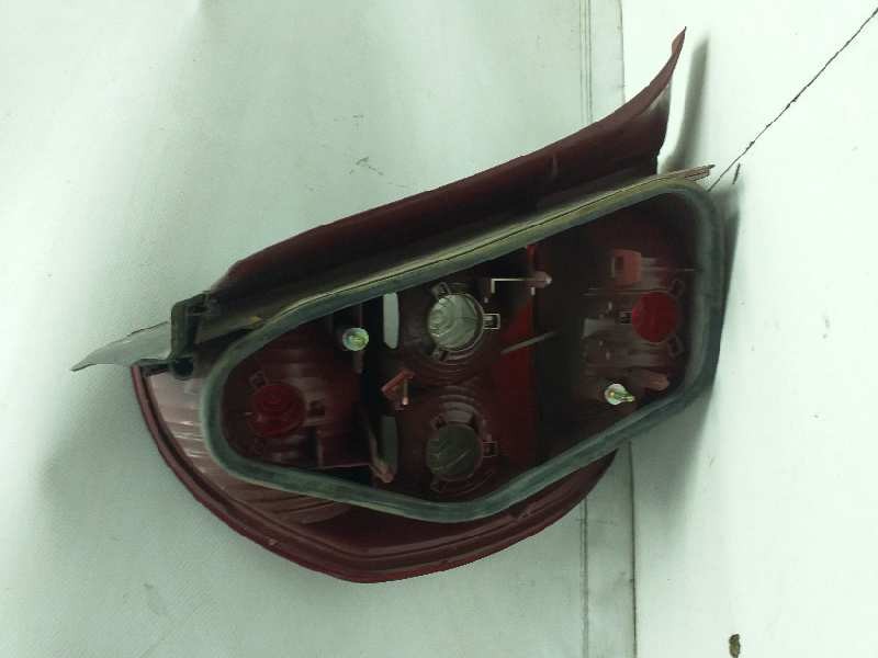 Recambio de piloto trasero derecho para citroën c5 berlina 2.2 hdi exclusive automático referencia OEM IAM    Recambio de piloto trasero derecho para citroën c5 berlina 2.2 hdi exclusive automático referencia OEM IAM