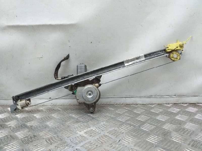 Recambio de elevalunas delantero derecho para nissan primastar (x..) avantour l1h1 2,9 t / 7-sitzer referencia OEM IAM   