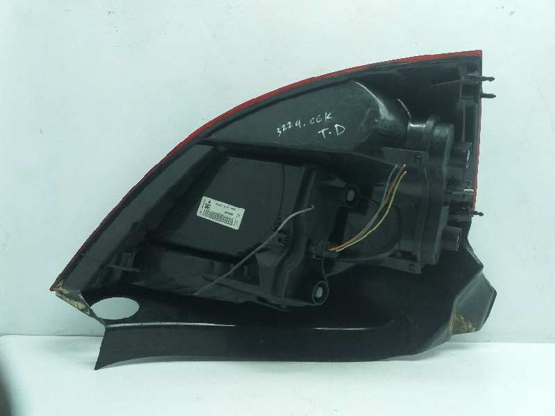 Recambio de piloto trasero derecho para renault megane ii berlina 5p luxe privilege referencia OEM IAM   