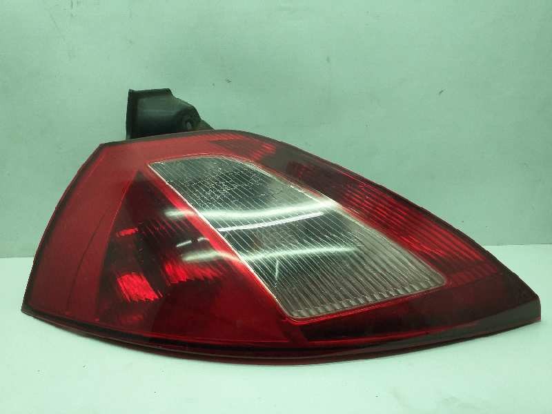 Recambio de piloto trasero izquierdo para renault megane ii berlina 5p luxe privilege referencia OEM IAM   