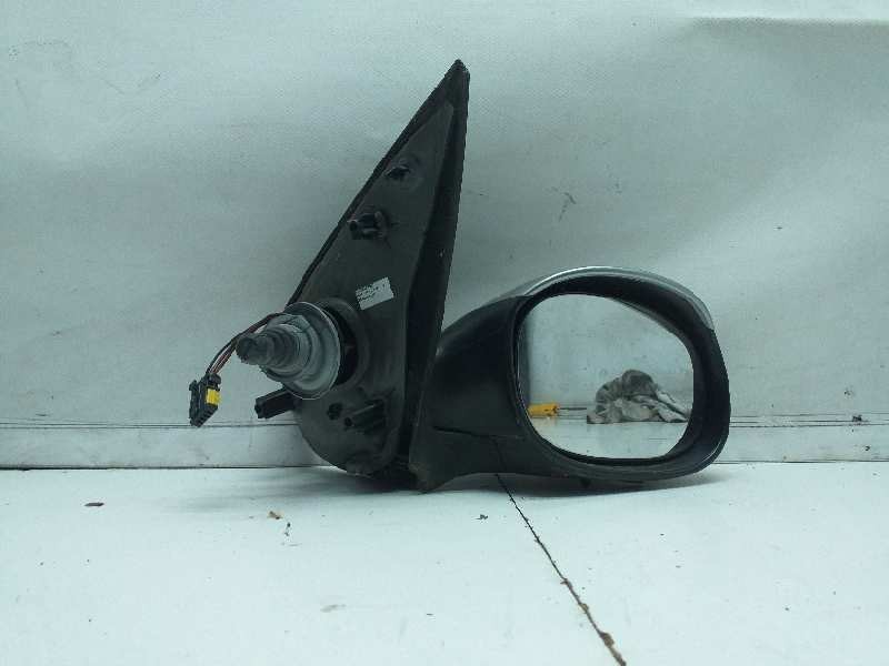 Recambio de retrovisor derecho para peugeot 206 berlina xs referencia OEM IAM 8154JC ELECTRICO PLATA