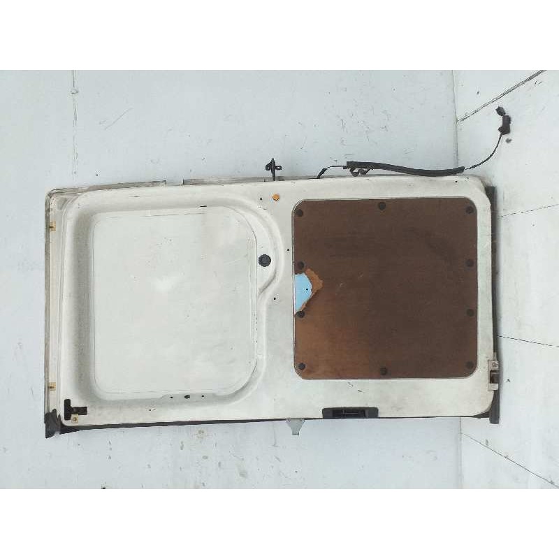 Recambio de puerta trasera izquierda para ford transit mod. 2000 combi ft 280 2.0 corto referencia OEM IAM  BLANCA 