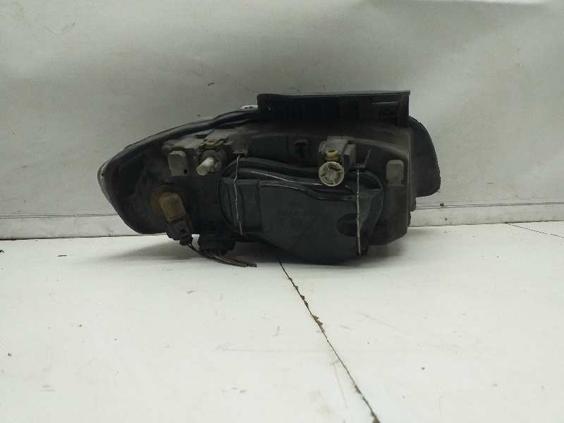 Recambio de faro izquierdo para seat cordoba berlina (6k2) sport referencia OEM IAM   