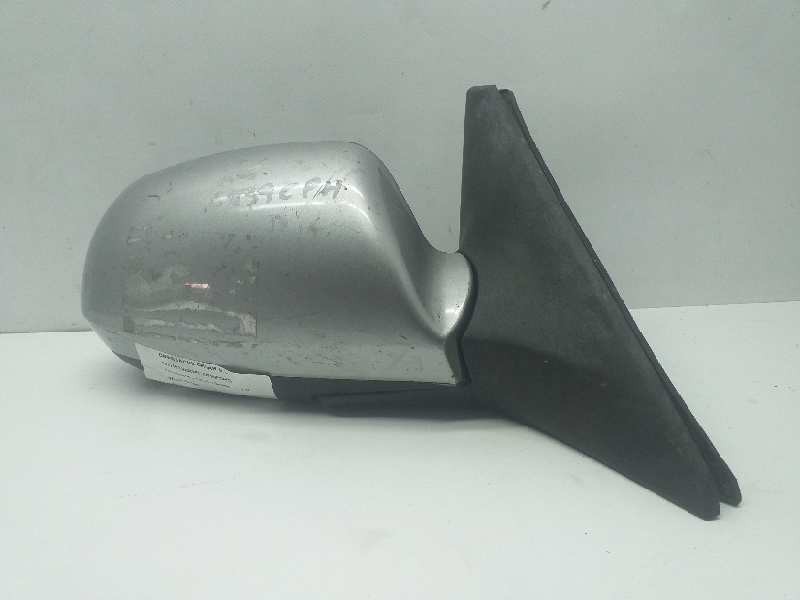 Recambio de retrovisor derecho para kia shuma ii 1.6 ls 4 berlina referencia OEM IAM 1K2AC69120XX ELECTRICO PLATA